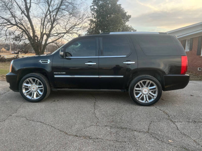 2012 Cadillac Escalade Platinum Edition