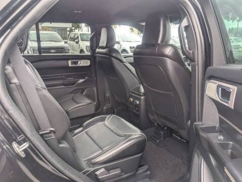 2020 Ford Explorer ST