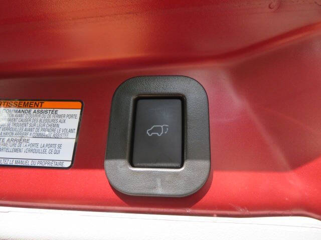 2020 Toyota Sienna LE Mobility 7-Passenger