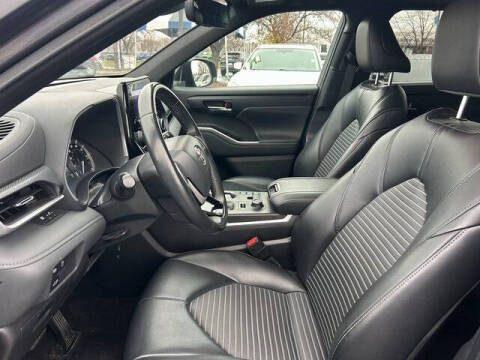 2023 Toyota Highlander XSE