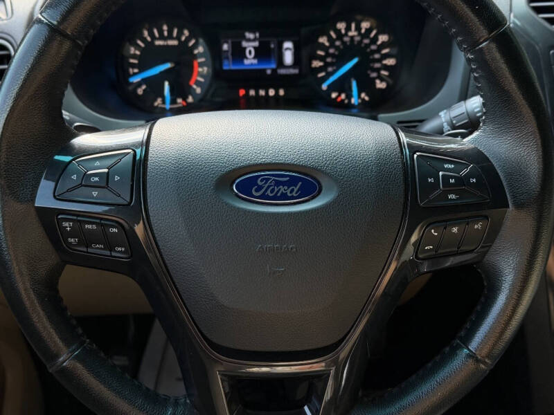 2017 Ford Explorer XLT