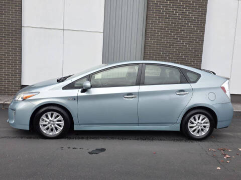 2014 Toyota Prius Plug-in Hybrid