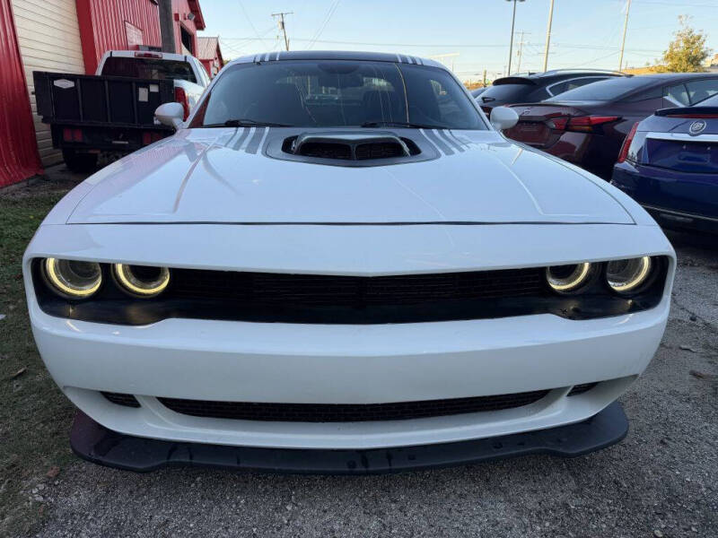 2016 Dodge Challenger R/T Shaker