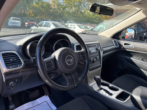 2011 Jeep Grand Cherokee Laredo