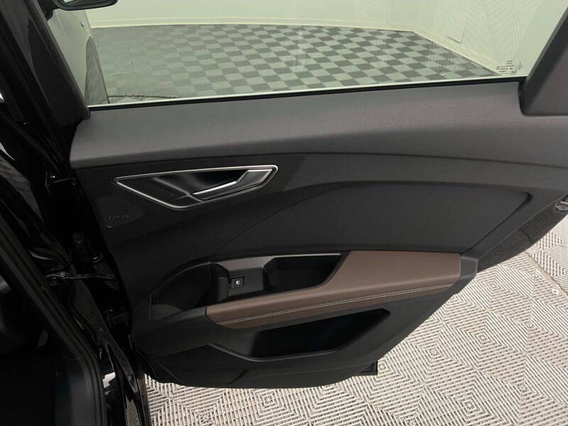 2023 Audi Q4 e-tron quattro Prestige 50