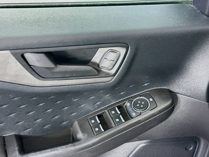 2020 Ford Escape S