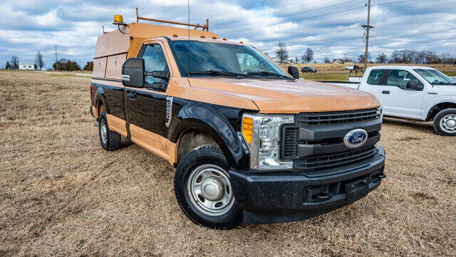 2017 Ford F-250 Super Duty for sale at Fruendly Auto Source in Moscow Mills MO
