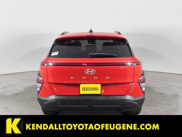 2025 Hyundai Kona SEL