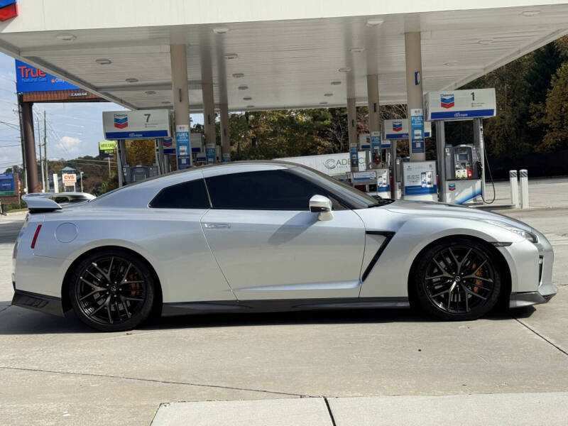 2018 Nissan GT-R Premium