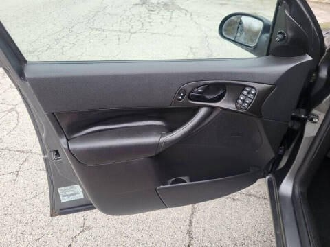 2007 Ford Focus ZX5 S