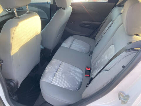 2017 Chevrolet Sonic LT Auto Fleet