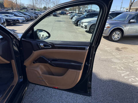 2016 Porsche Cayenne GTS