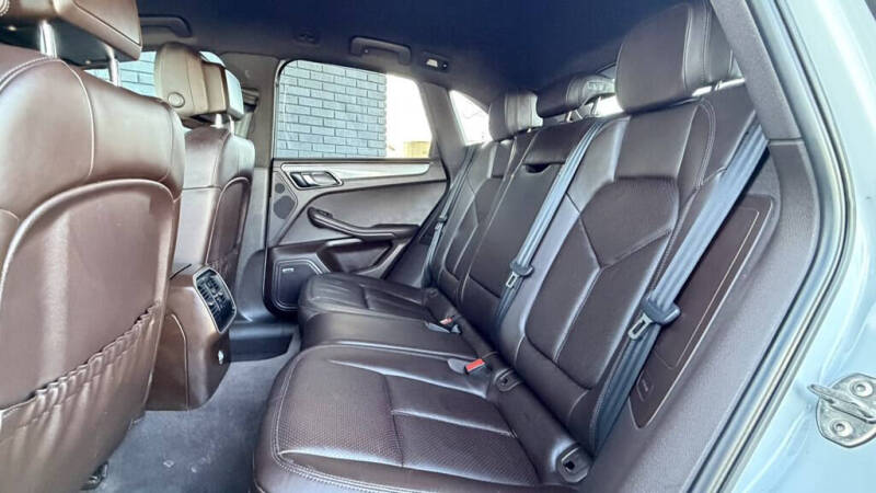 2016 Porsche Macan S