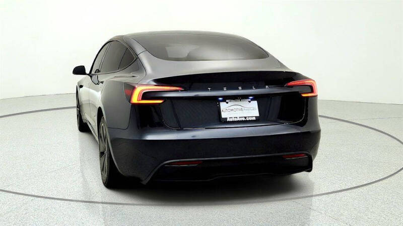 2025 Tesla Model 3 Long Range