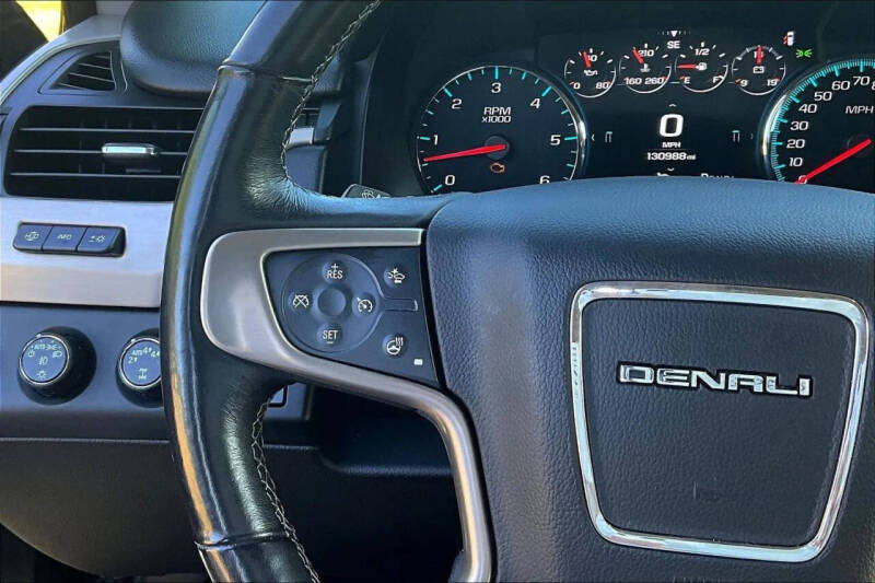 2017 GMC Yukon XL Denali