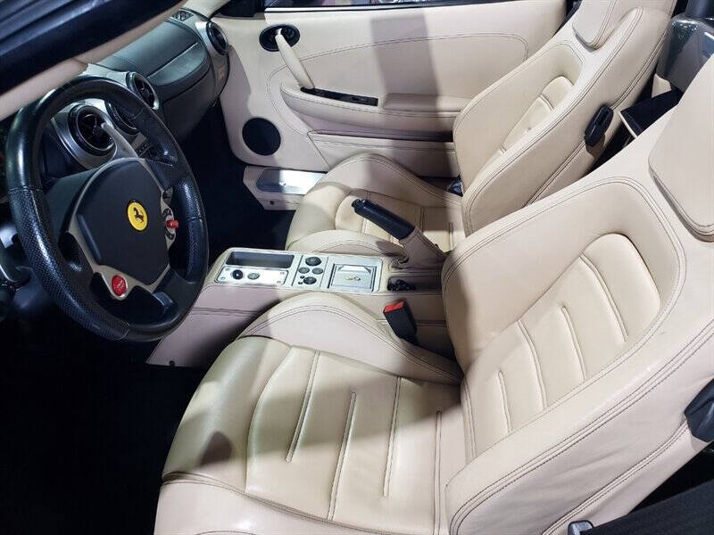 2005 Ferrari F430 9