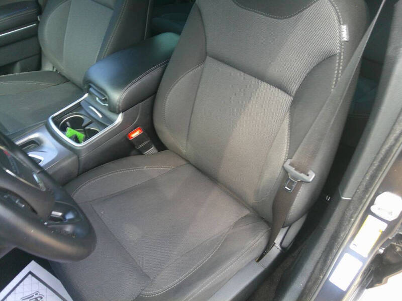 2016 Dodge Charger SE