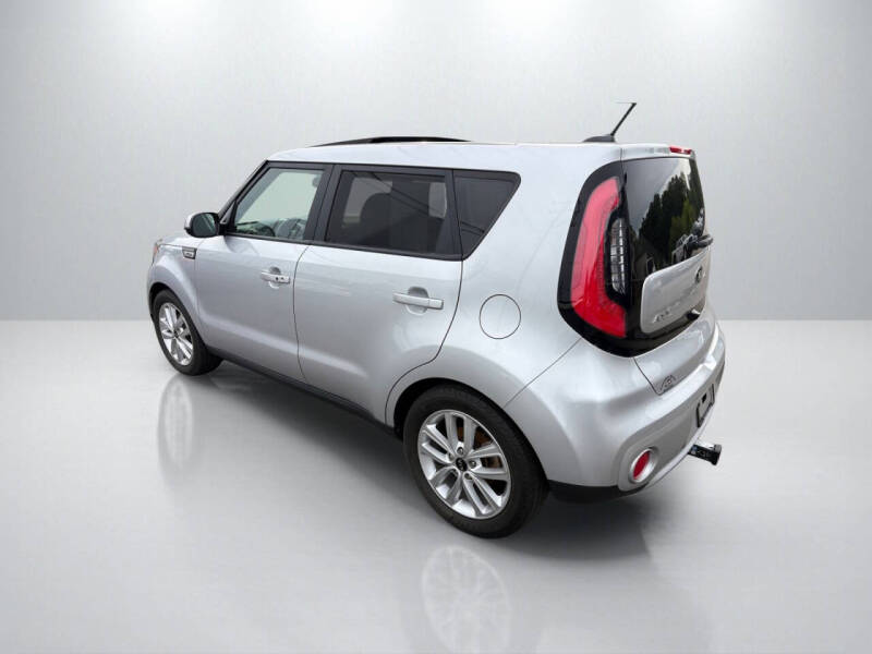2019 Kia Soul +