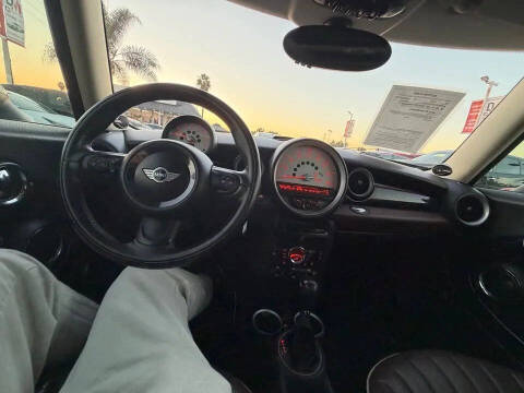 2011 MINI Cooper Clubman