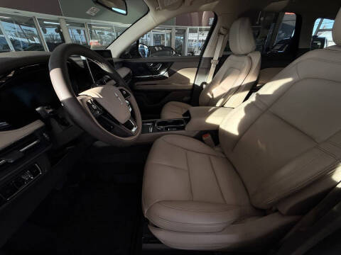 2024 Lincoln Corsair Premiere