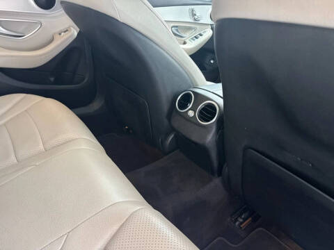 2015 Mercedes-Benz C-Class C 300