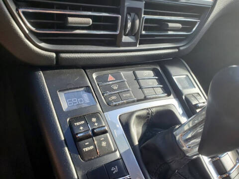 2019 Porsche Macan S