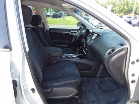 2013 Nissan Pathfinder SV