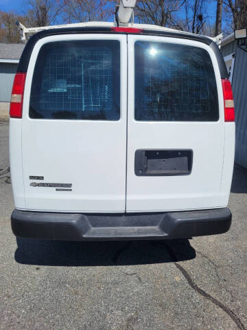 2011 Chevrolet Express 2500