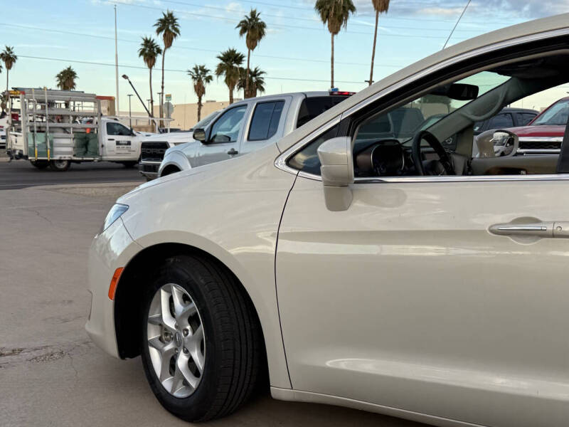 2019 Chrysler Pacifica Touring Plus