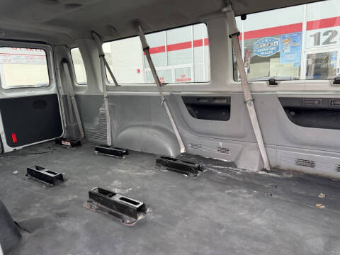 2010 Ford E-Series E-350 SD XL