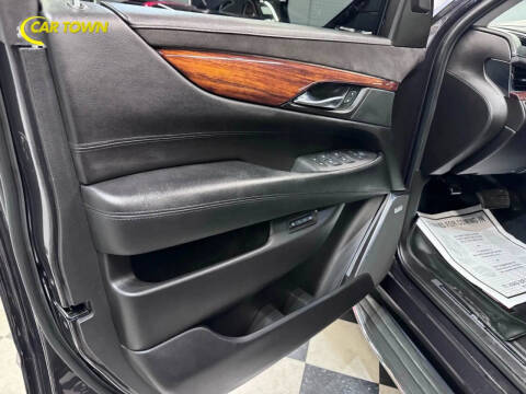 2016 Cadillac Escalade ESV Luxury Collection