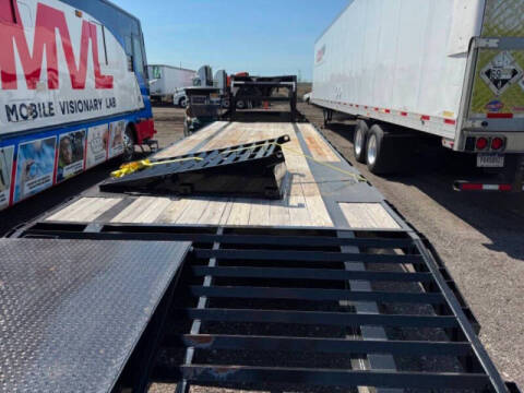 2023 PJ Trailers Gooseneck