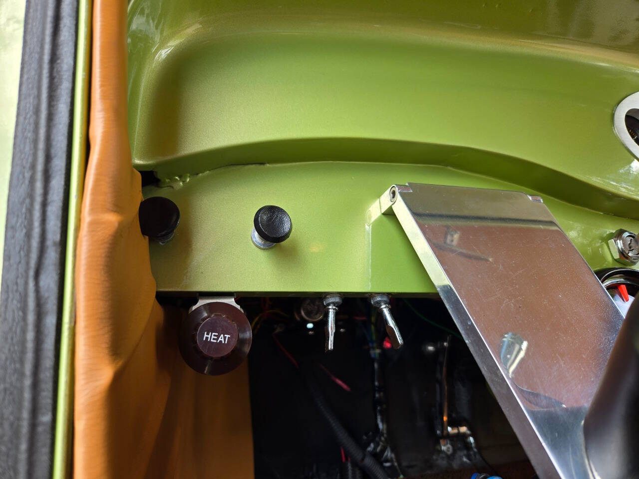 1930 Dodge 5-Window Coupe 136