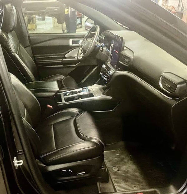 2020 Ford Explorer ST