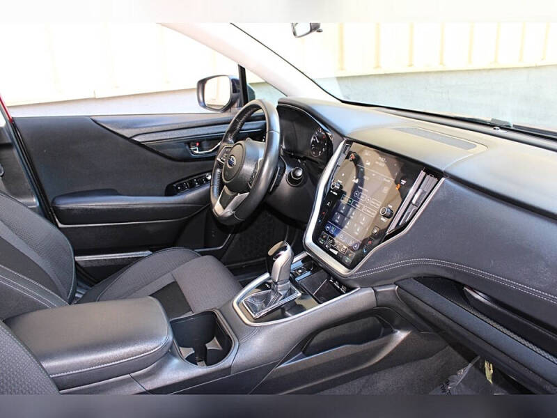 2023 Subaru Outback Premium