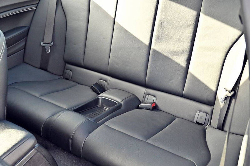 2020 BMW 2 Series 230i