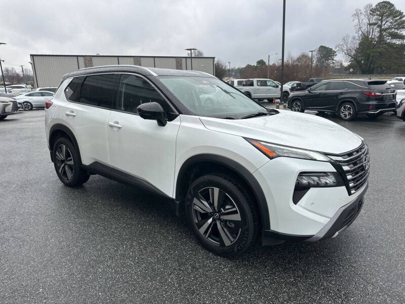 2024 Nissan Rogue SL