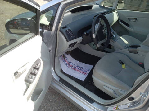 2014 Toyota Prius Three