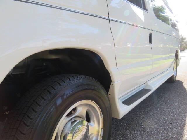 2013 Ford E-Series E-150