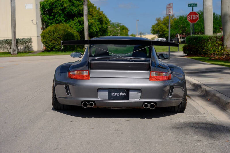 2006 Porsche 911 Carrera
