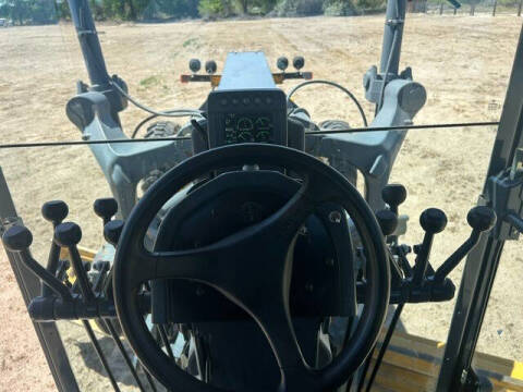 2009 John Deere 670G