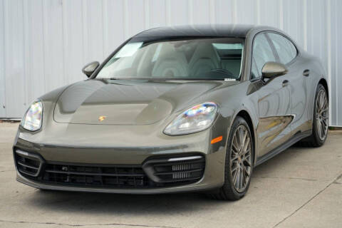2022 Porsche Panamera Platinum Edition