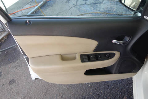 2012 Chrysler 200 Limited