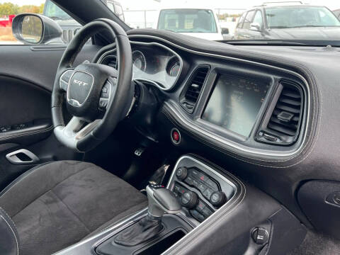 2015 Dodge Challenger SRT 392