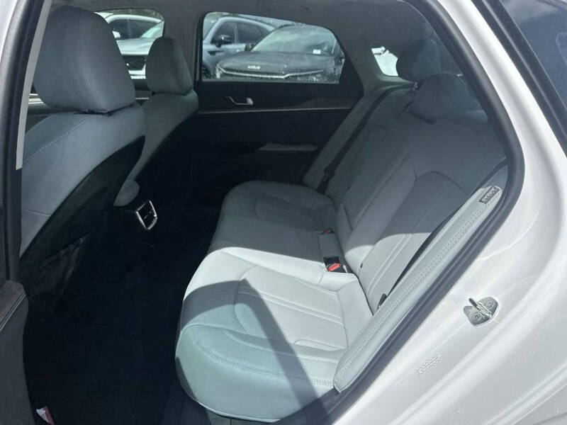 2024 Kia K5 EX