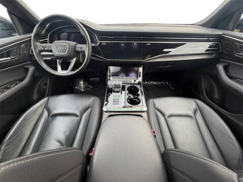 2023 Audi Q8 quattro Premium Plus 55 TFSI