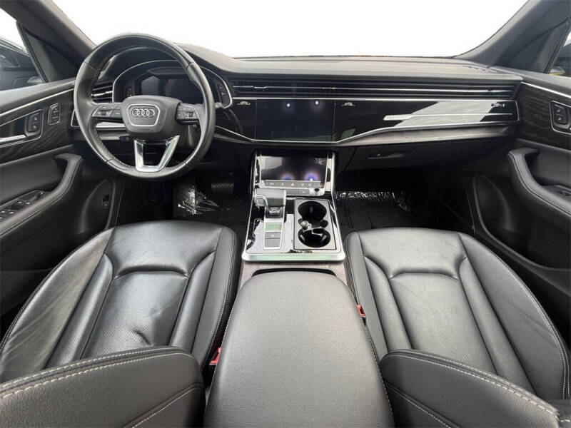 2023 Audi Q8 quattro Premium Plus 55 TFSI