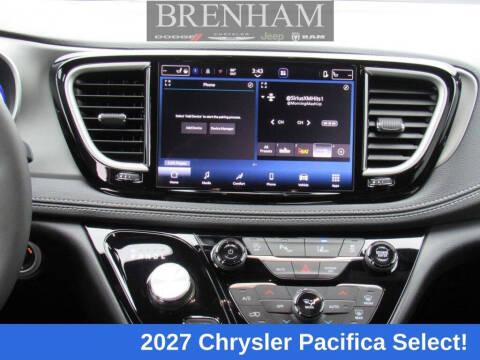 2027 Chrysler Pacifica Select