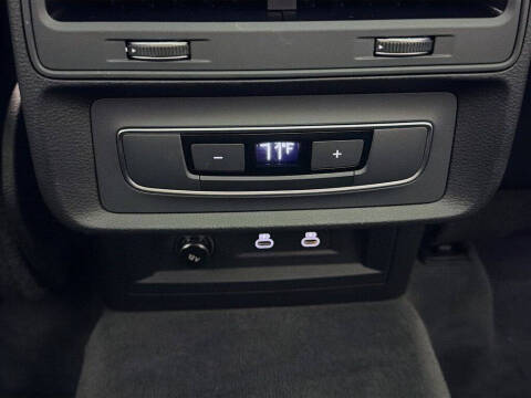 2022 Audi Q7 quattro Premium 55 TFSI