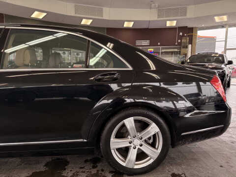 2010 Mercedes-Benz S-Class S 550 4MATIC